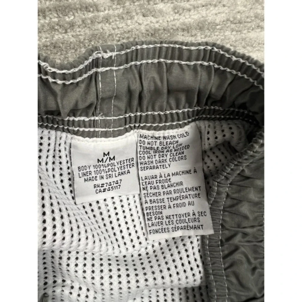 World Wide Sportsman Swimming Trunks Mens Medium Gray Mesh‎ Lined Cargo Pocket